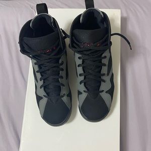 Jordan 7 Bordeaux size US kids 5.5
